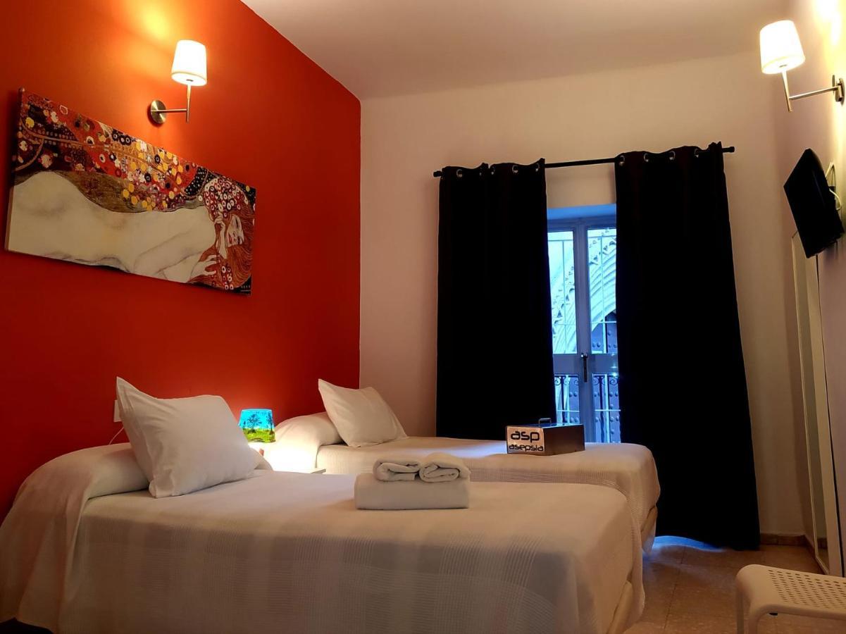 Hostal Santa Catalina Севилья Экстерьер фото