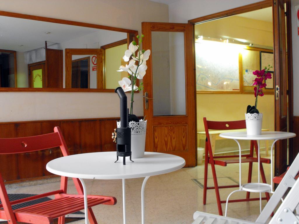 Hostal Santa Catalina Севилья Экстерьер фото